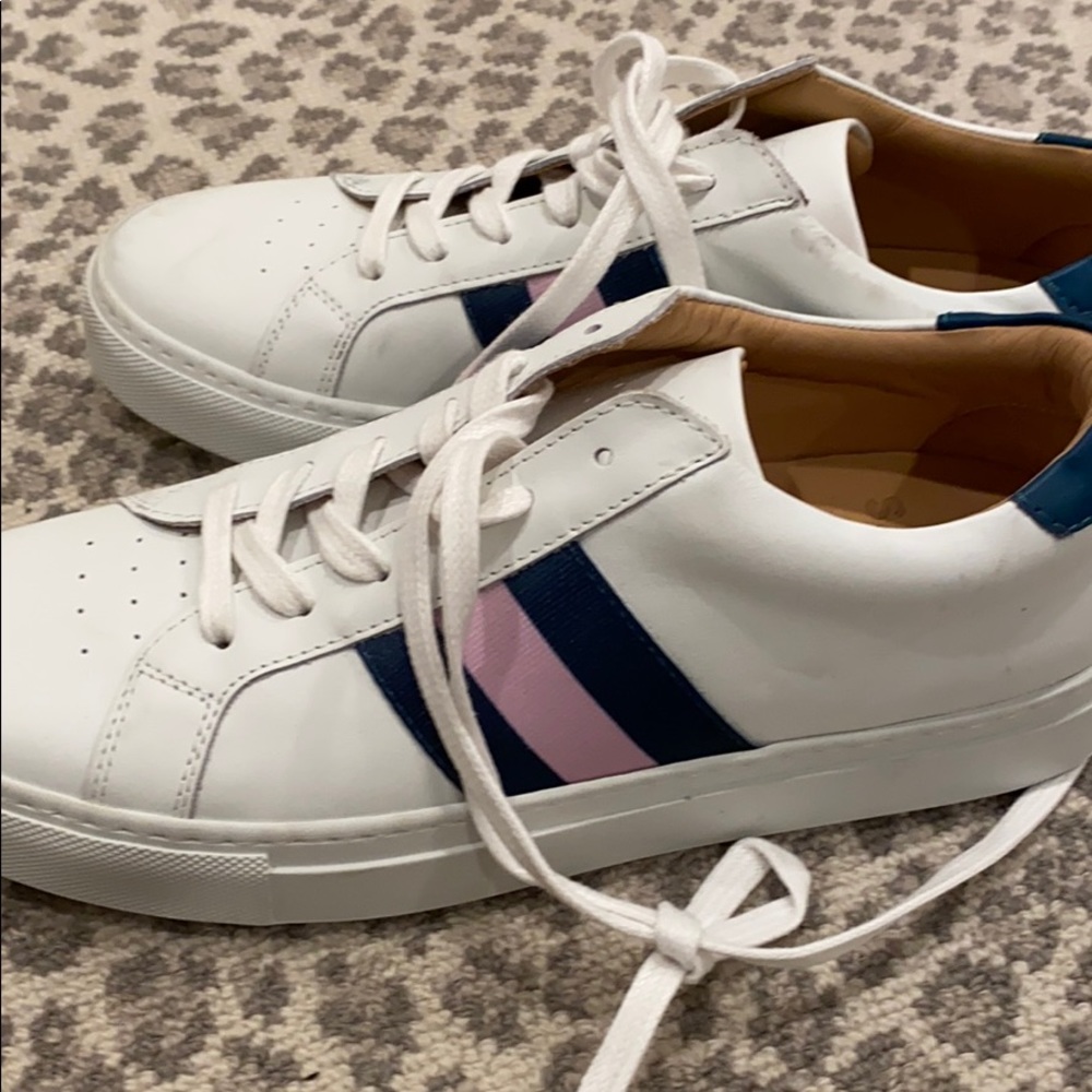 Shoes - Picture 2 of 3